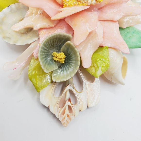 RARE Vintage Sea Shell Flower Necklace Green Peach Teal White Pink 19" - Picture 7 of 16